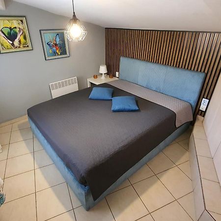 The View Apartment Kavala Bagian luar foto