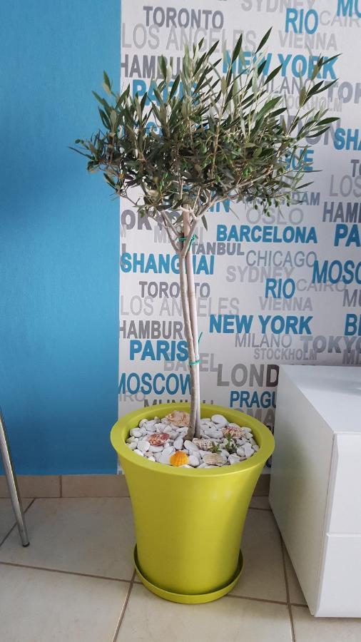 The View Apartment Kavala Bagian luar foto